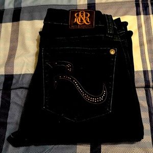 ROCK & REPUBLIC DARK WASH JEANS